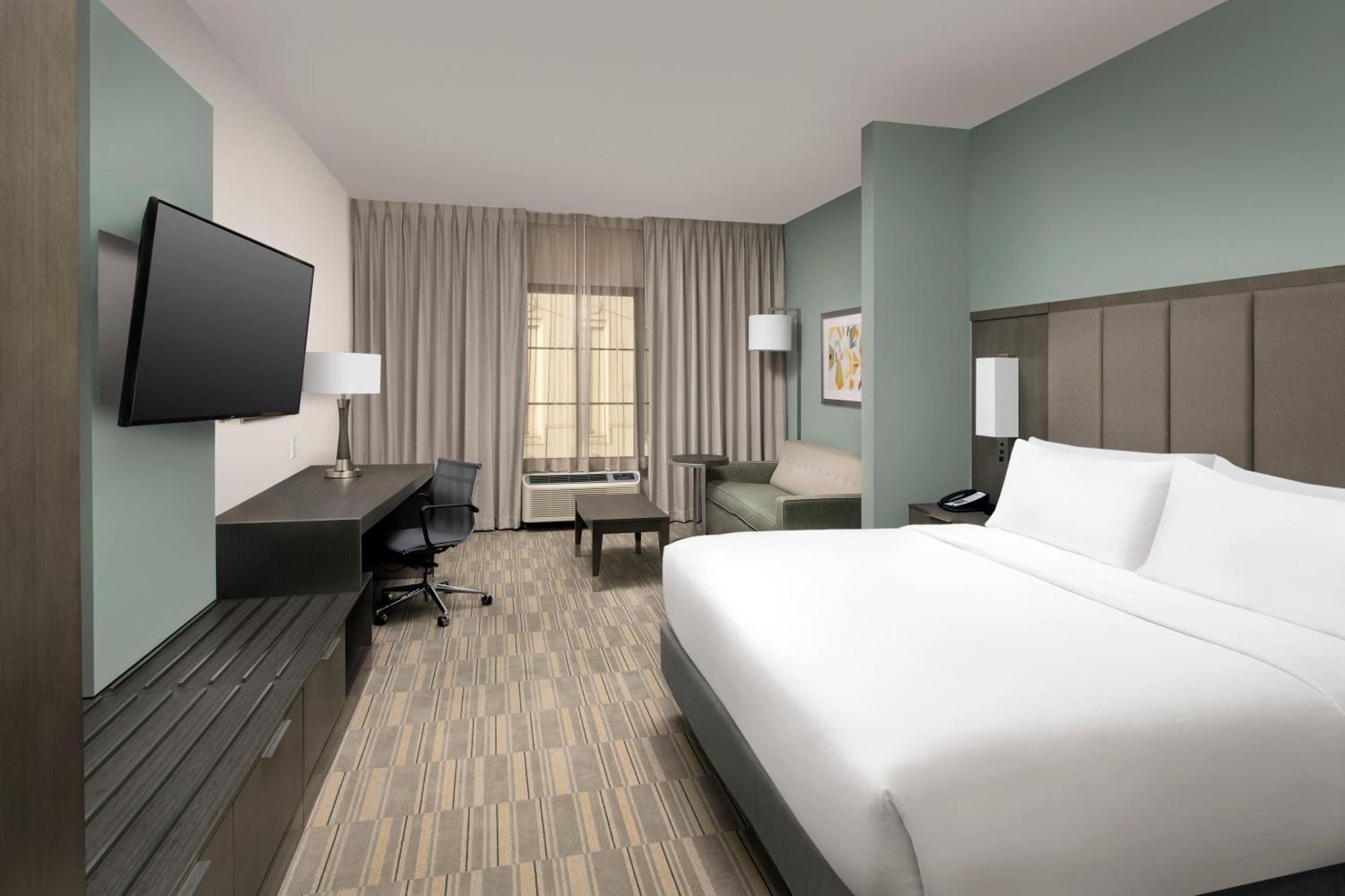 Holiday Inn Express Pensacola Downtown By Ihg Exterior foto